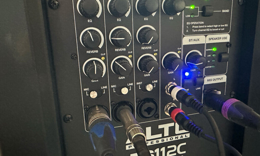 Die Mixer-Sektion des TC 112C voll bestückt