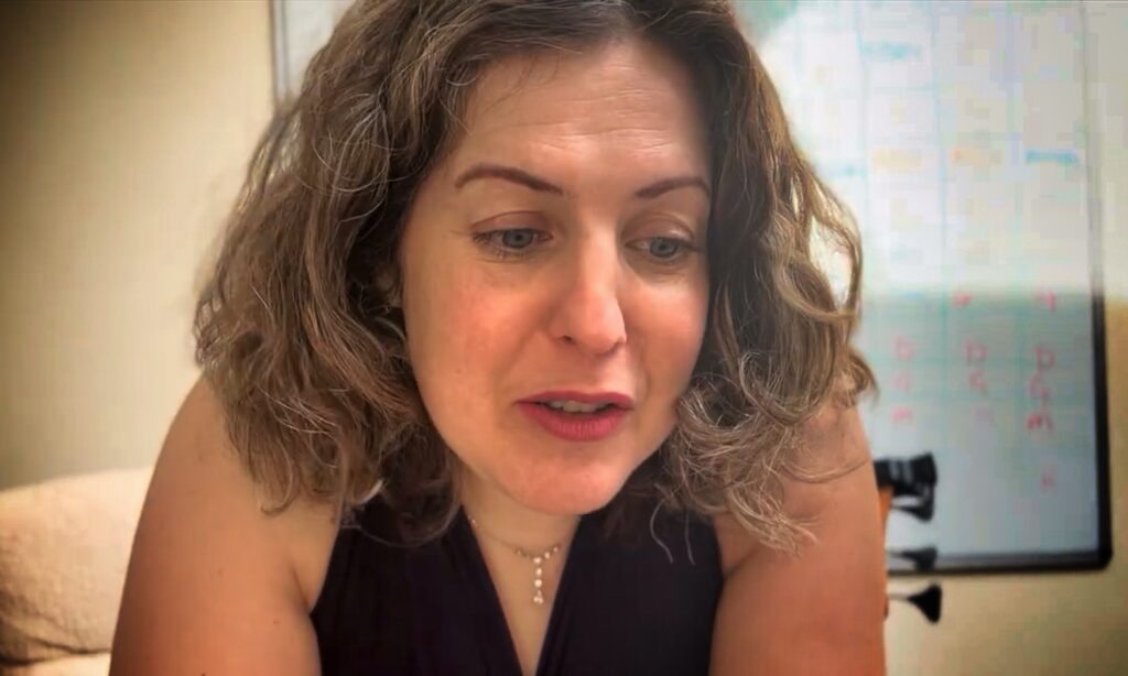 Deborah Newcombe Vlog YouTube