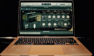 Rhodes Pianology: Plug-in Collection mit drei Klavieren Artikelbild