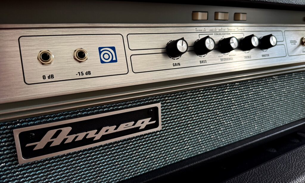 Ampeg SVT Bass Amp