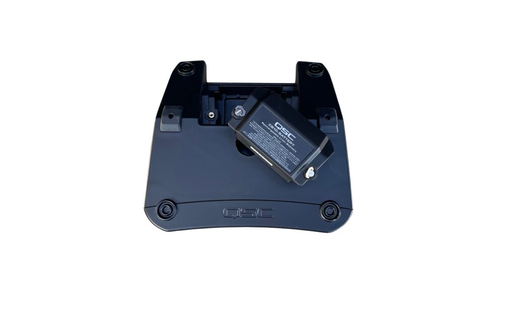 Der Akku ist erstaunlich leicht und kompakt