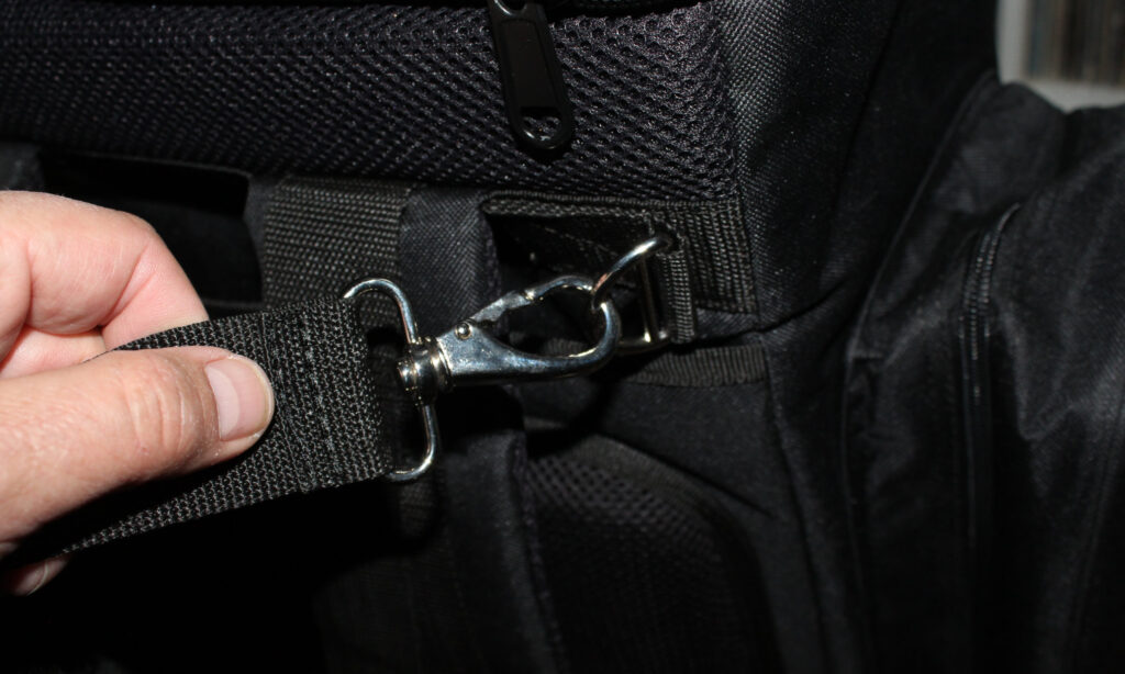 Close-up der Öse beim Thomann Backpack