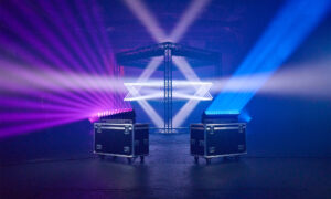 Cameo OTOS LC12 und L16 sind neue IP65 Moving Bars für den Event- und Touring-Bereich Artikelbild