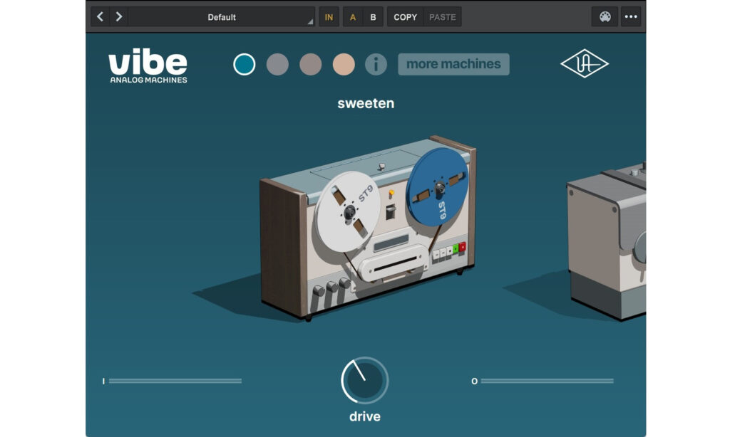 Die vier emulierten Maschinen klingen nicht nur unterschiedlich, auch die Optik des Interfaces ändert sich entsprechend.