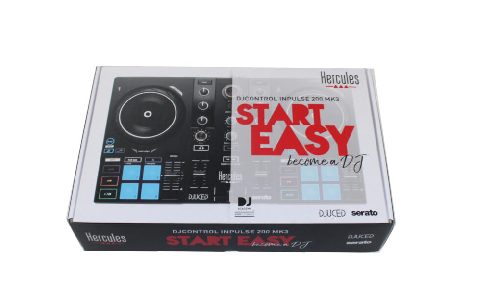 Hercules DJControl 200 MK3 wird in einem bunt bedruckten Karton angeliefert