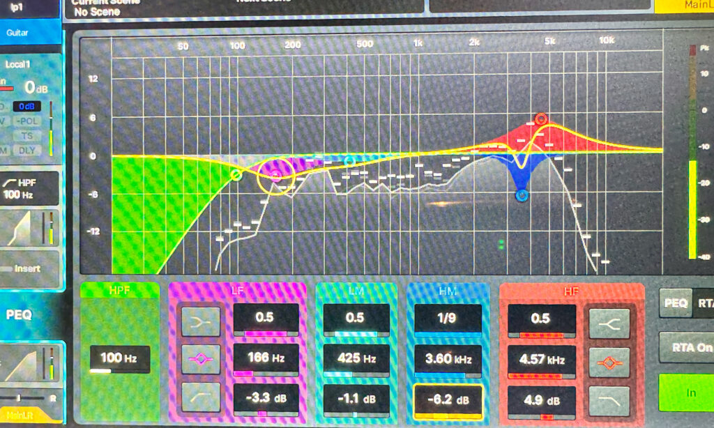 Der EQ ist per Touch, Drehregler und Master-Knob zu bedienen