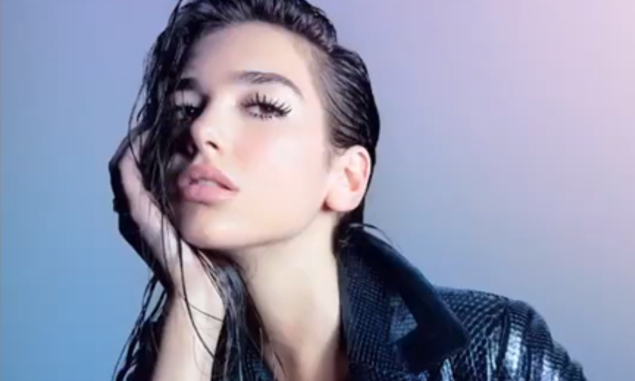 Dua Lipa verklagt Samsung auf 15 Millionen Dollar Artikelbild