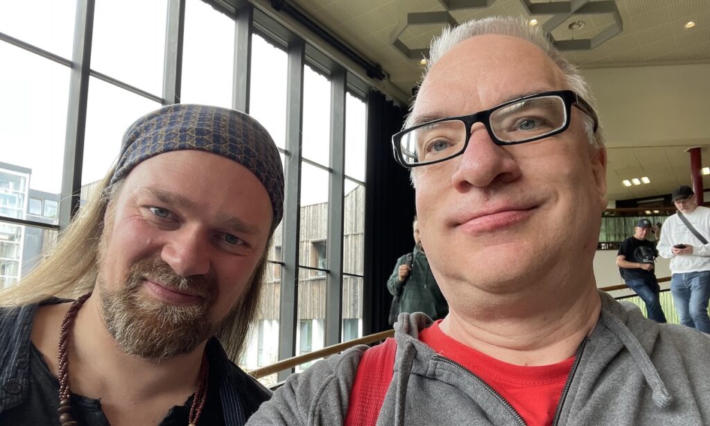 Keyboarder Marius Leicht und Sven Rosswog auf der Superbooth (Bildquelle: Sven Rossowg)  