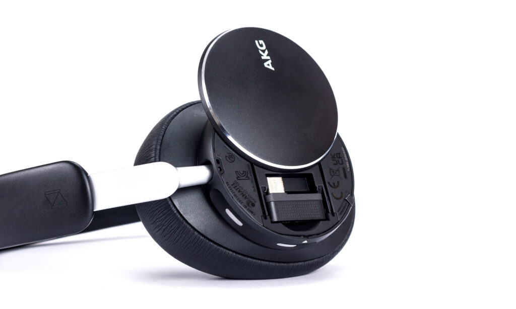 AKG N9 Hybrid Black Test