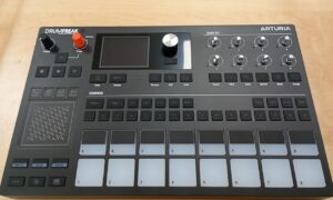 Arturia DrumFreak: Reddit Leak enthüllt eine neue Drum-Machine Artikelbild