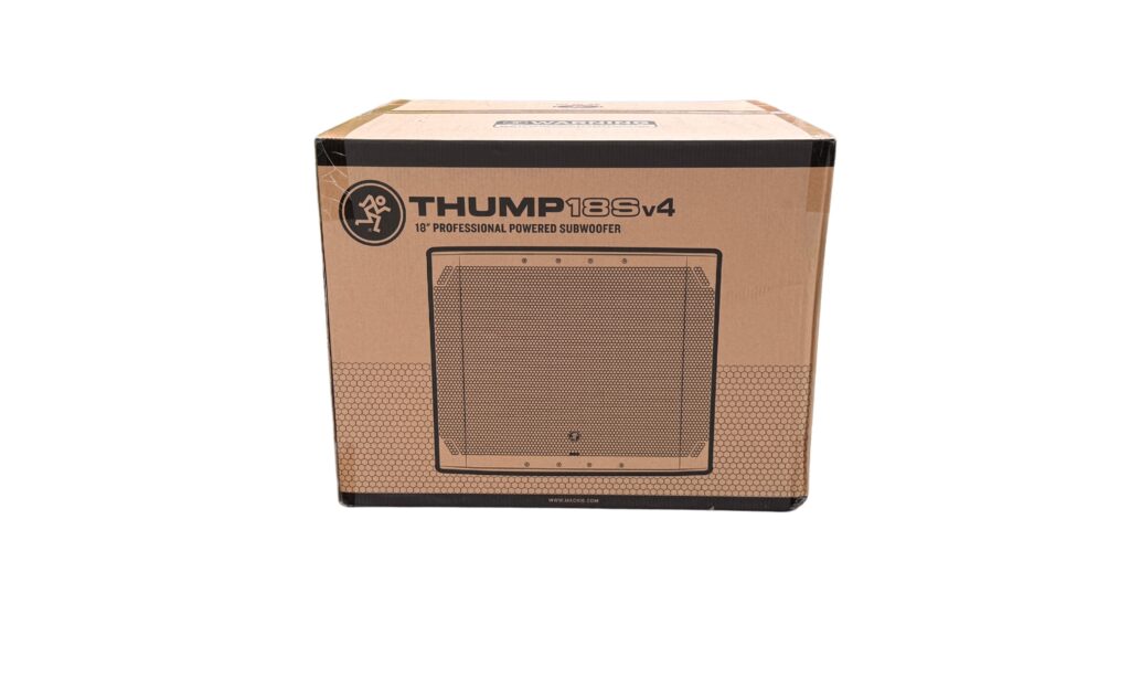 Mackie Thump 15v4 und 18Sv4 Test: Der Subwoofer kommt im separaten Karton des Thump 18Sv4