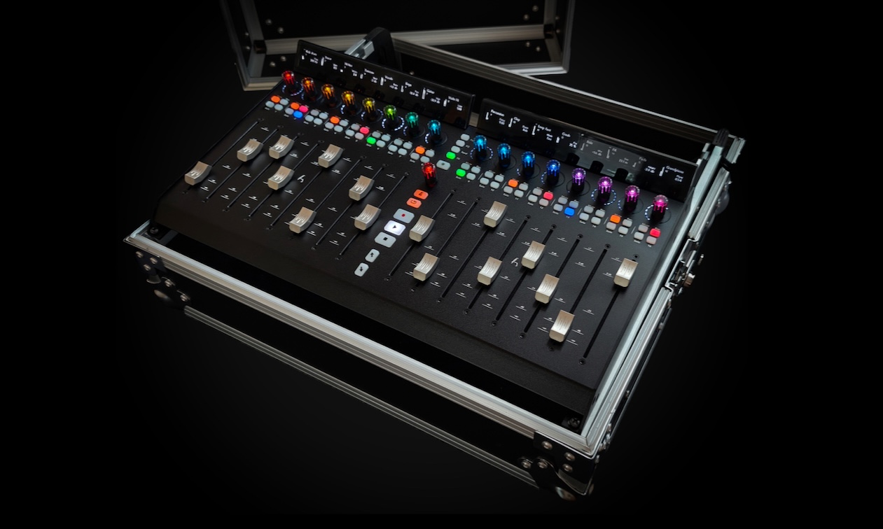 Asparion D700 Rack DAW-Controller: Für Tourneen und Live Gigs Artikelbild