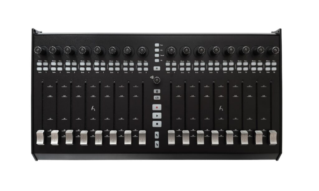 D700 Rack (Bildquelle: Asparion)