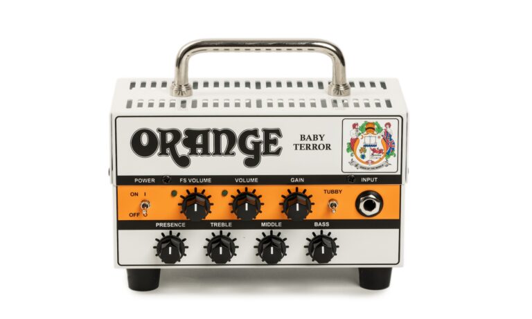 Test: Orange Baby Terror – Kompakter 20-Watt-Amp mit großem Sound Artikelbild