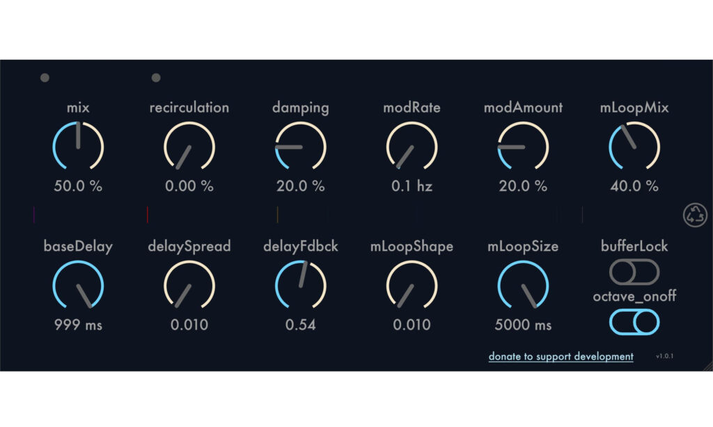 Das Interface von Strange Audio maniFold Σ kommt mit neun Drehreglern und zwei Switches aus.