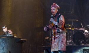 Till Lindemann: entblößter Fan und viele Fische beim Tillfest Artikelbild