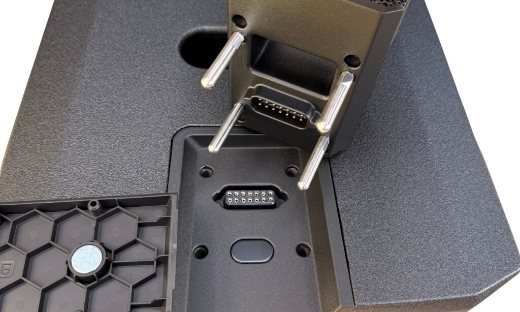 Die Verbindung zwischen Subwoofer und Säule