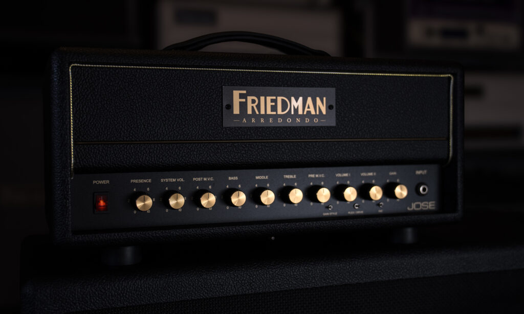 Friedman Jose 20 Head und Combo bonedo news
