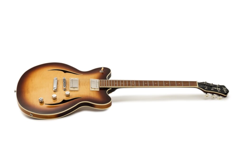 Höfner Verythin CT Special bonedo Test