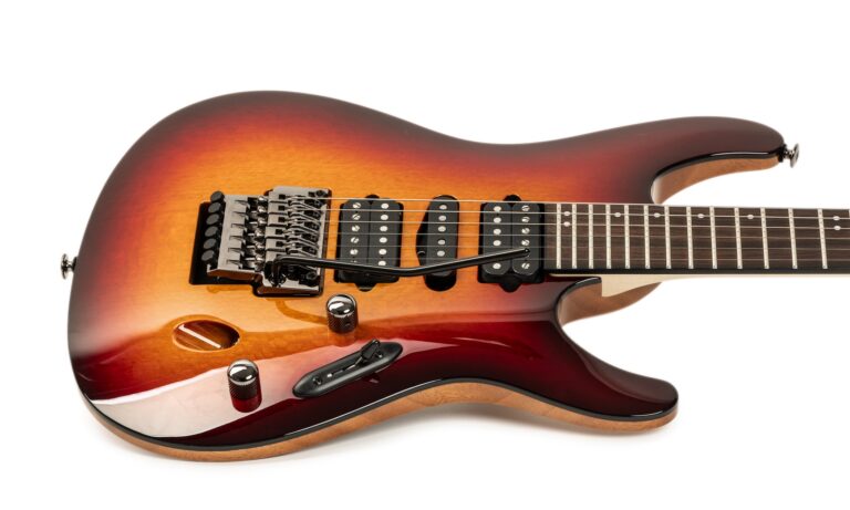Test: Ibanez S6670SK-STB – High-End-Superstrat Made in Japan? Artikelbild