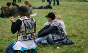 Wacken räumt Fehler ein: Politische Aufnäher hätten nicht entfernt werden dürfen Artikelbild