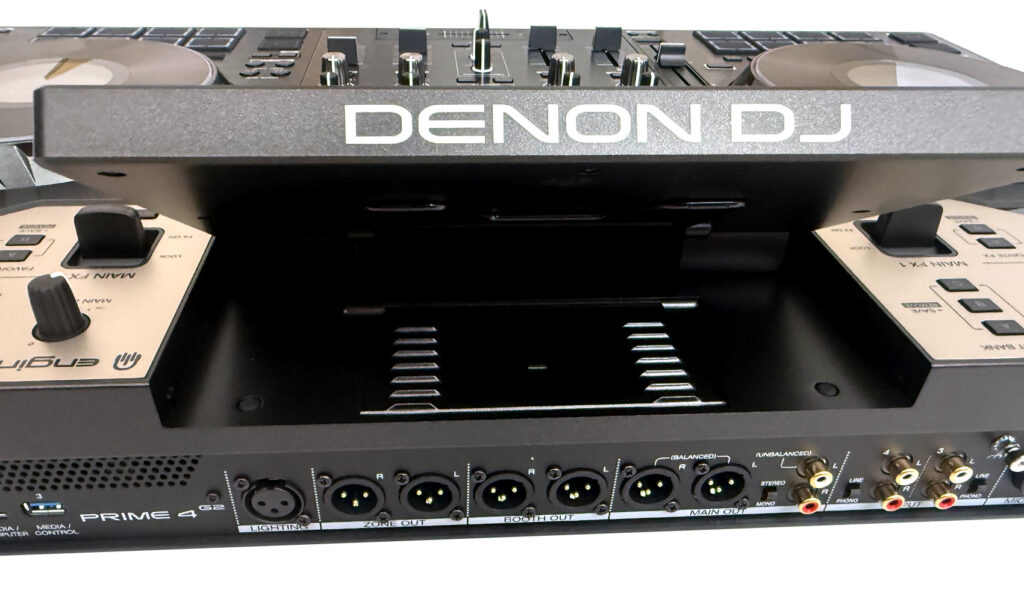 Die Outputs des Denon DJ Prime 4 G2