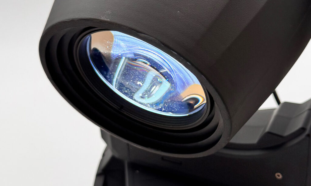 Das Display lässt sich gut ablesen – die Menüs sind ordentlich sortiert 
