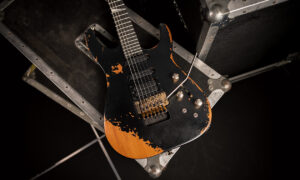 Jackson Pro Phil Collen PC1-E – das neue Signature-Modell für den Gitarristen von Def Leppard Artikelbild