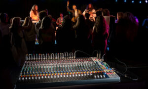 Neue Soundcraft Signature Plus Analogmixer-Serie Artikelbild