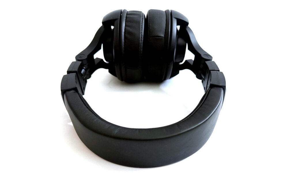 Der Bügel des Omnitronic SHP-740DJ