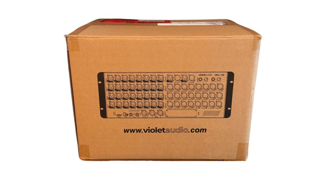 Der Versandkarton des Violet Audio dMix 128