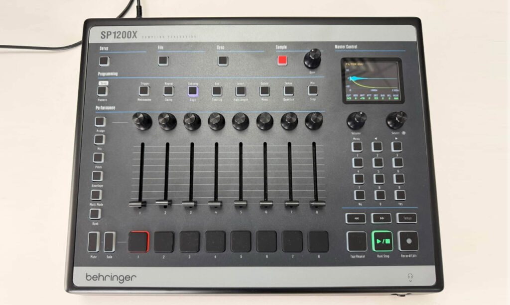 SP-1200X (Bildquelle: Behringer auf Facebook)