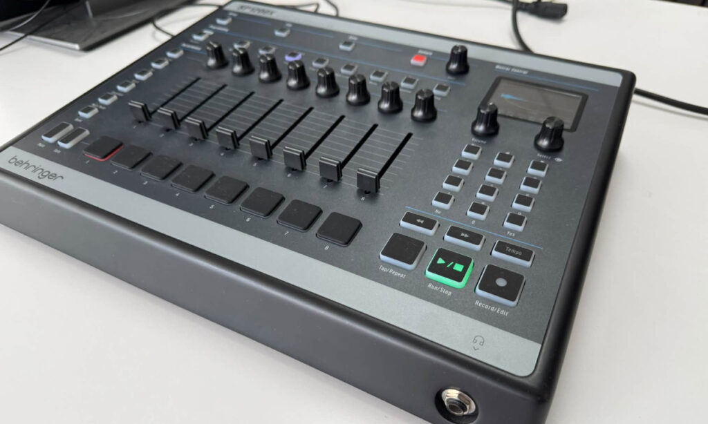 SP-1200X (Bildquelle: Behringer auf Facebook)