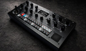 Twisted Electrons FLEXFM: Super Synth Sampler jetzt erhältlich Artikelbild