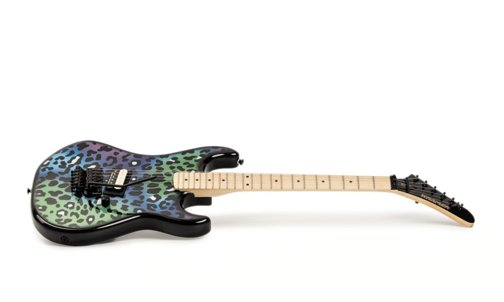 Kramer Guitars Feral Cat Baretta Rainbow Leopard Test