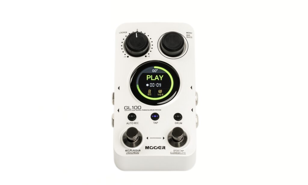 Gelungene Weiterentwicklung des Groove Loop X2 – das Mooer GL100 punktet mit deutlich mehr Speicherplatz, zusätzlichen Drum-Patterns und einem praktischen Touch-Display.