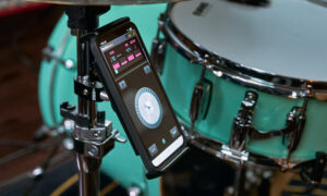 NBO stellt Universal Tablet/Phone Holder vor Artikelbild