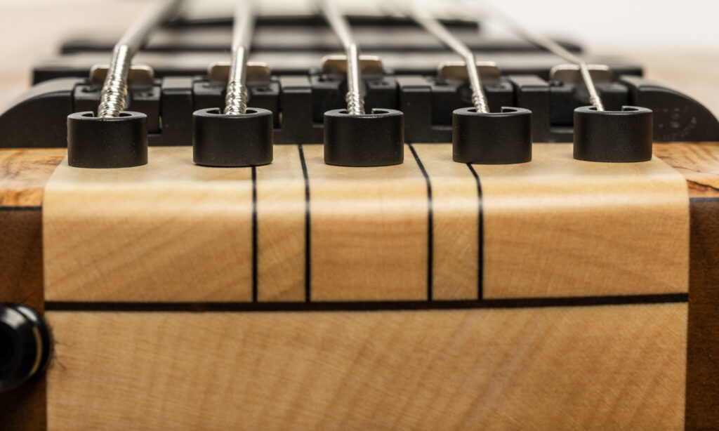Franz Bassguitars Sirius 5 Olive