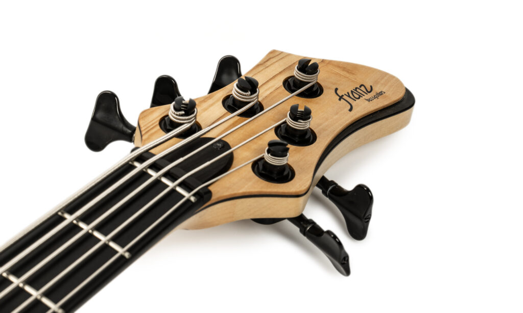 Franz Bassguitars Sirius 5 Olive