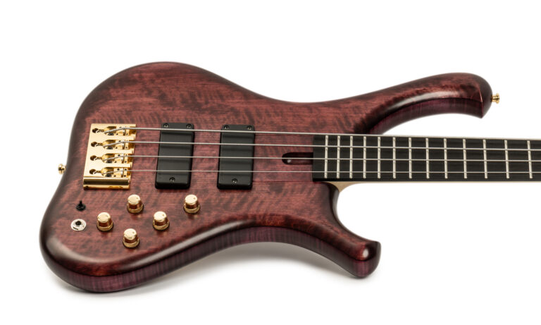 Marleaux Consat Custom 4-String Bolt-On Test Artikelbild