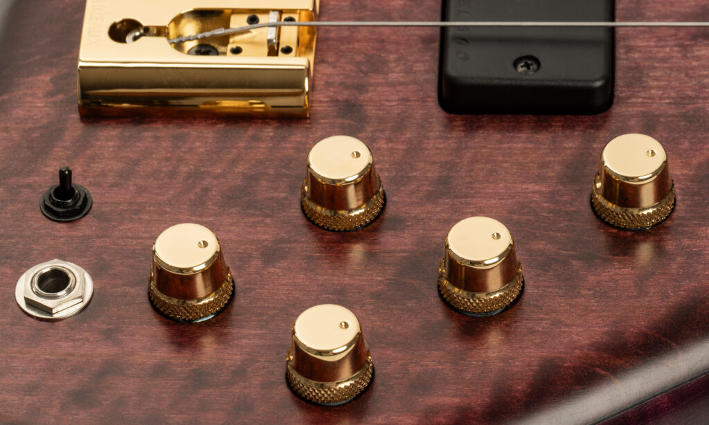 Marleaux Consat Custom 4 Bolt-On Bass