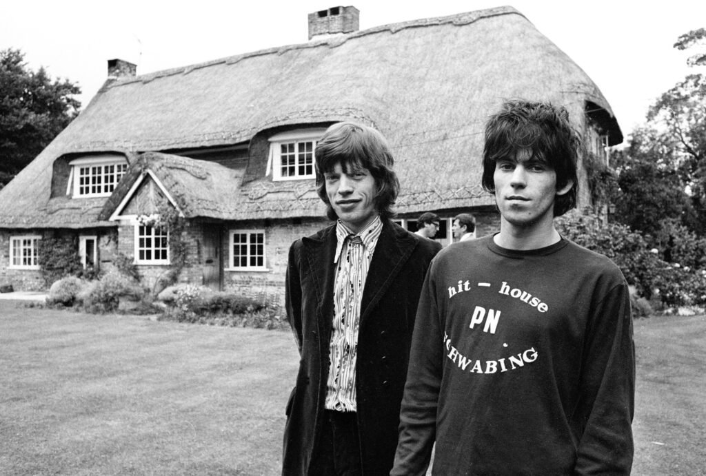 Keith Richards und Mick Jagger 1967 | Bild: Alamy / David Cole