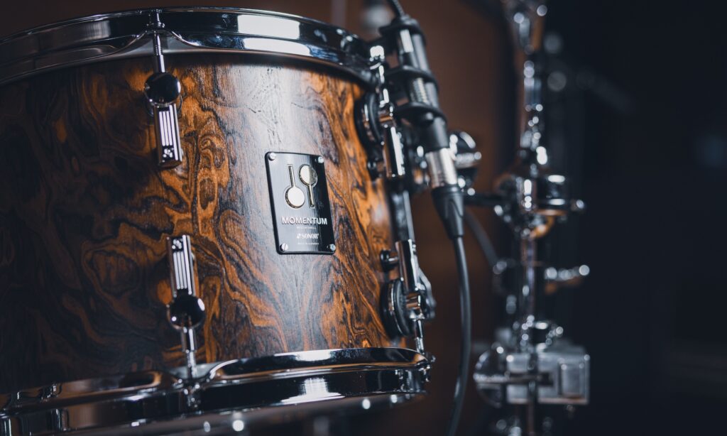 Das neue California Burl Furnier | Bildquelle: Sonor