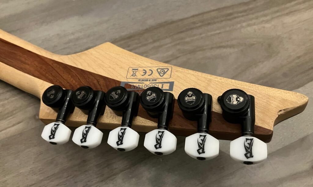 Seit 2021 mischt Guitar Monkey mit individuellen Designs und einem frischem Ansatz im Markt mit.