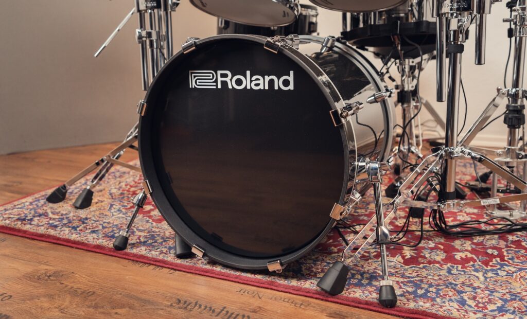 Die 20“ Bassdrum des VAD516 ist eine Nummer kleiner als das 22“-Modell des VAD716.