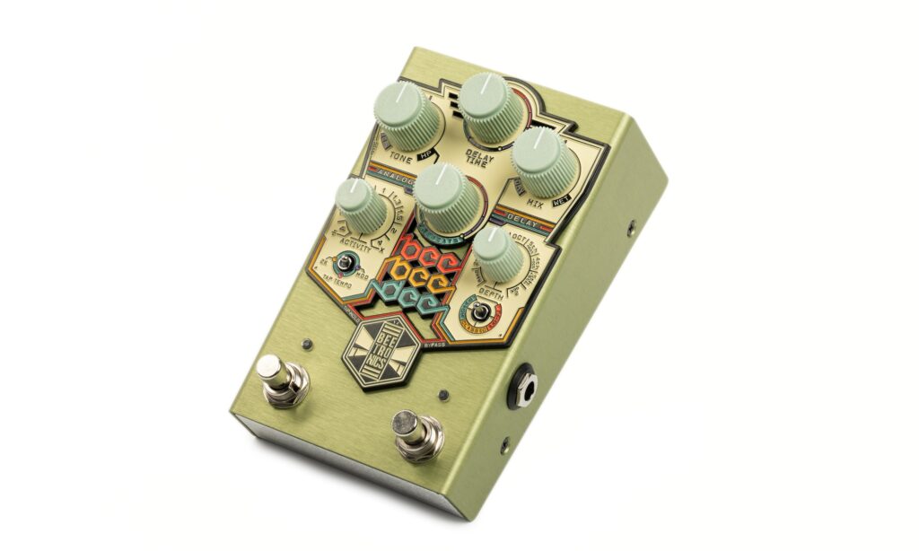 Beetronics Bee Bee Dee Analog Delay Test - Bonedo