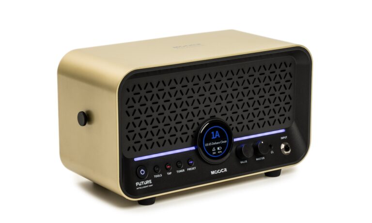 Mooer F15i Li Intelligent Amp Test Artikelbild