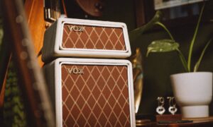 Vox Micro Superbeetle Guitar und Superbeetle Audio: Authentisch englischer Look im Kleinformat Artikelbild