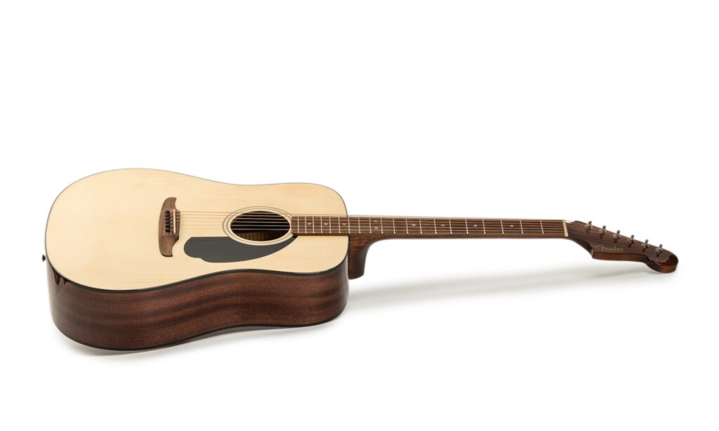 Fender California Standard Redondo Pack Test