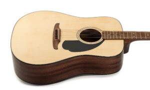 Fender California Standard Redondo Pack Test Artikelbild